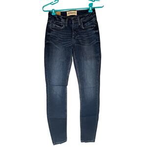 NWT! Silver Jeans Authentic The Curvy Mid Rise Skinny Jean Size 0 / L31